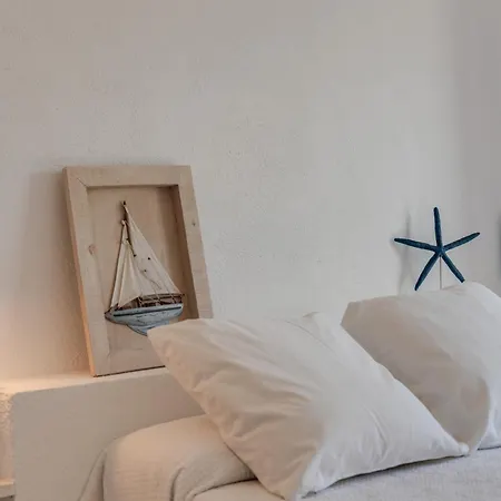 Casita Con Encanto En Primera Línea De Mar Con Jardín 2 Hab Y 2 Baños Casa de Férias