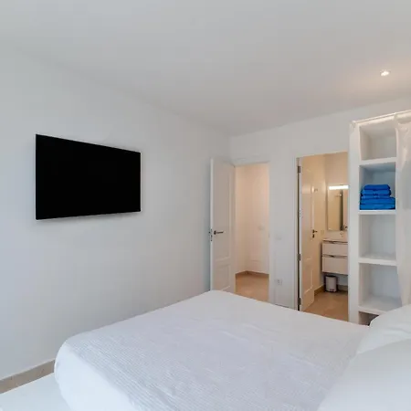 Casita Con Encanto En Primera Linea De Mar Con Jardin 2 Hab Y 2 Banos