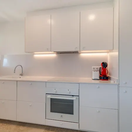 Casita Con Encanto En Primera Linea De Mar Con Jardin 2 Hab Y 2 Banos * Cap d'en Font