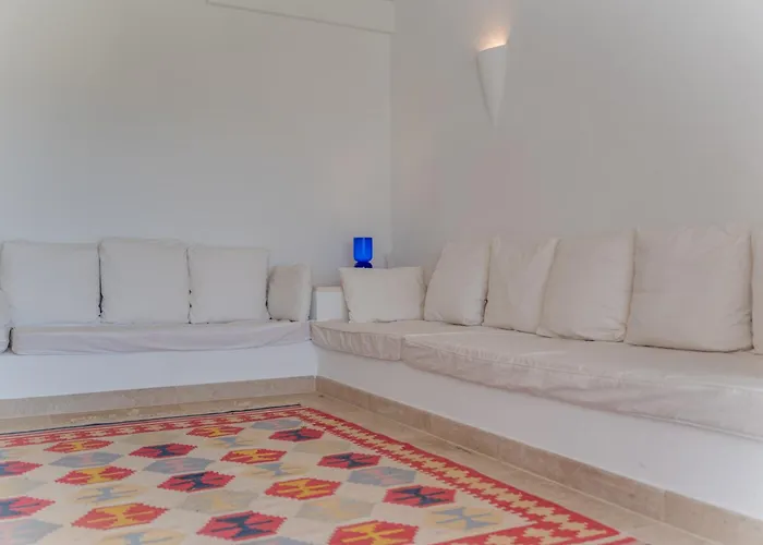 Casita Con Encanto En Primera Linea De Mar Con Jardin 2 Hab Y 2 Banos בית נופש Cap d'en Font