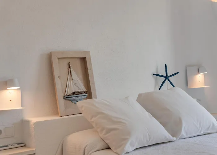 Casita Con Encanto En Primera Linea De Mar Con Jardin 2 Hab Y 2 Banos בית נופש